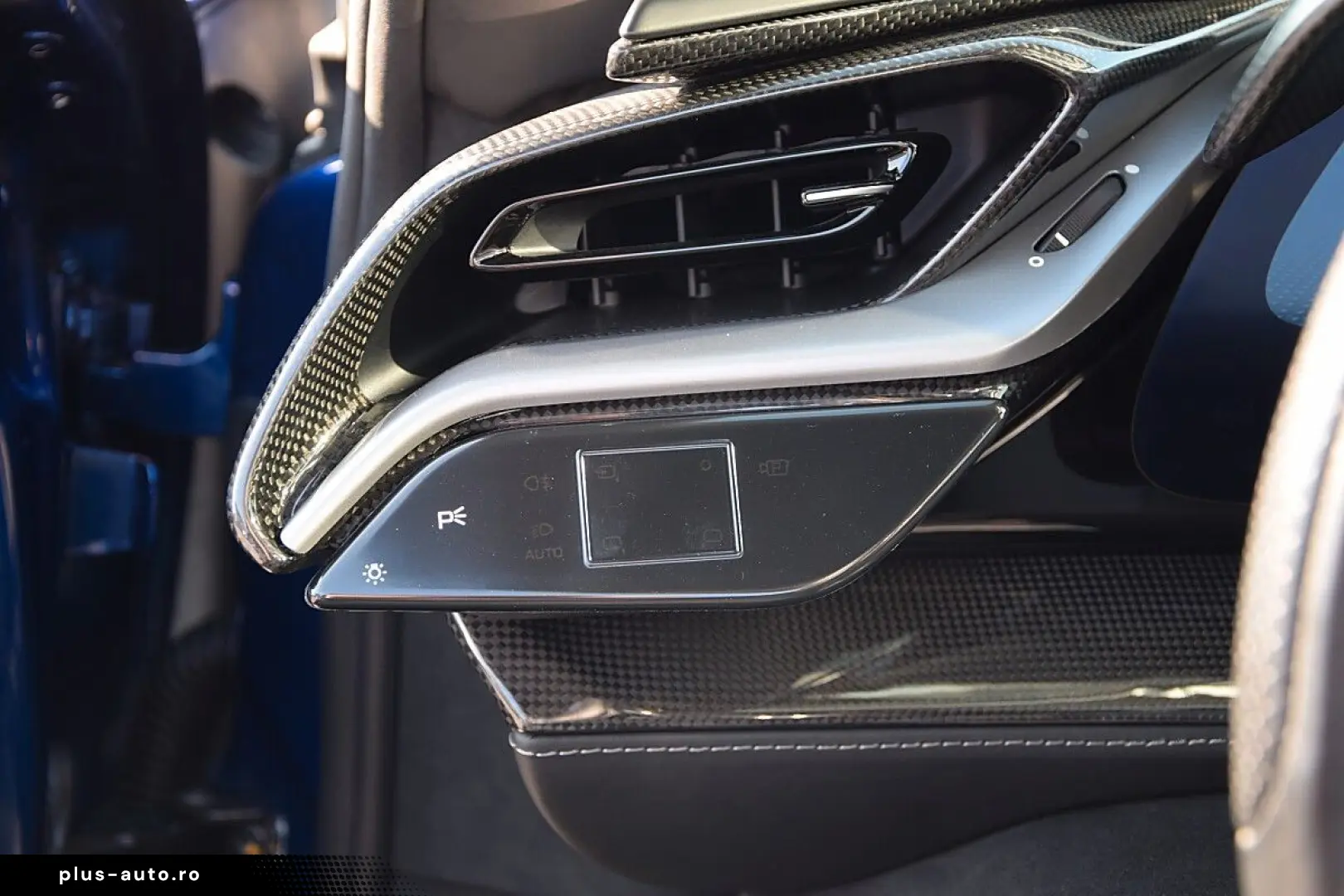 FERRARI SF90 Spider  Assetto Fiorano Full Carbon Raci...