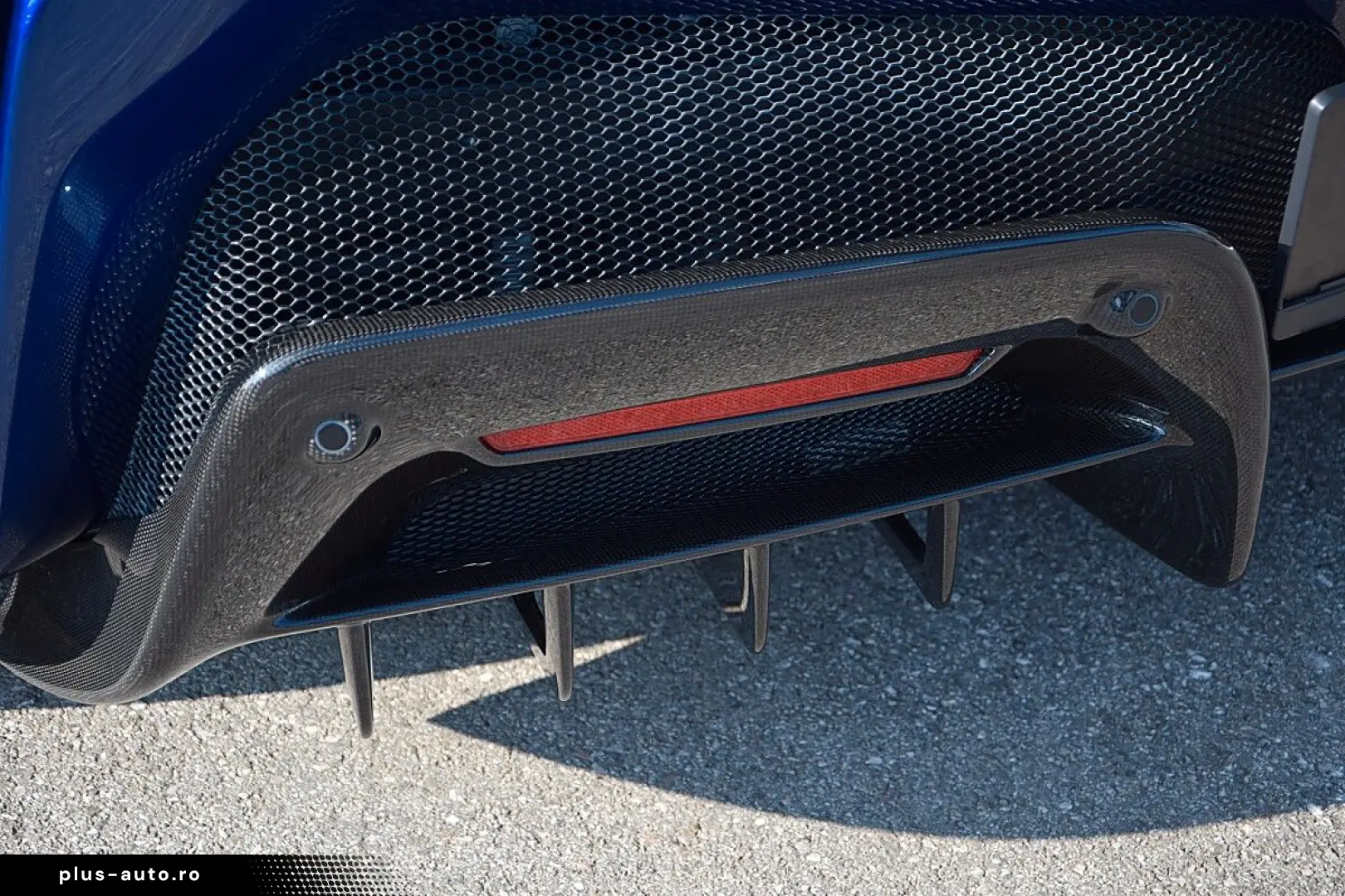 FERRARI SF90 Spider  Assetto Fiorano Full Carbon Raci...