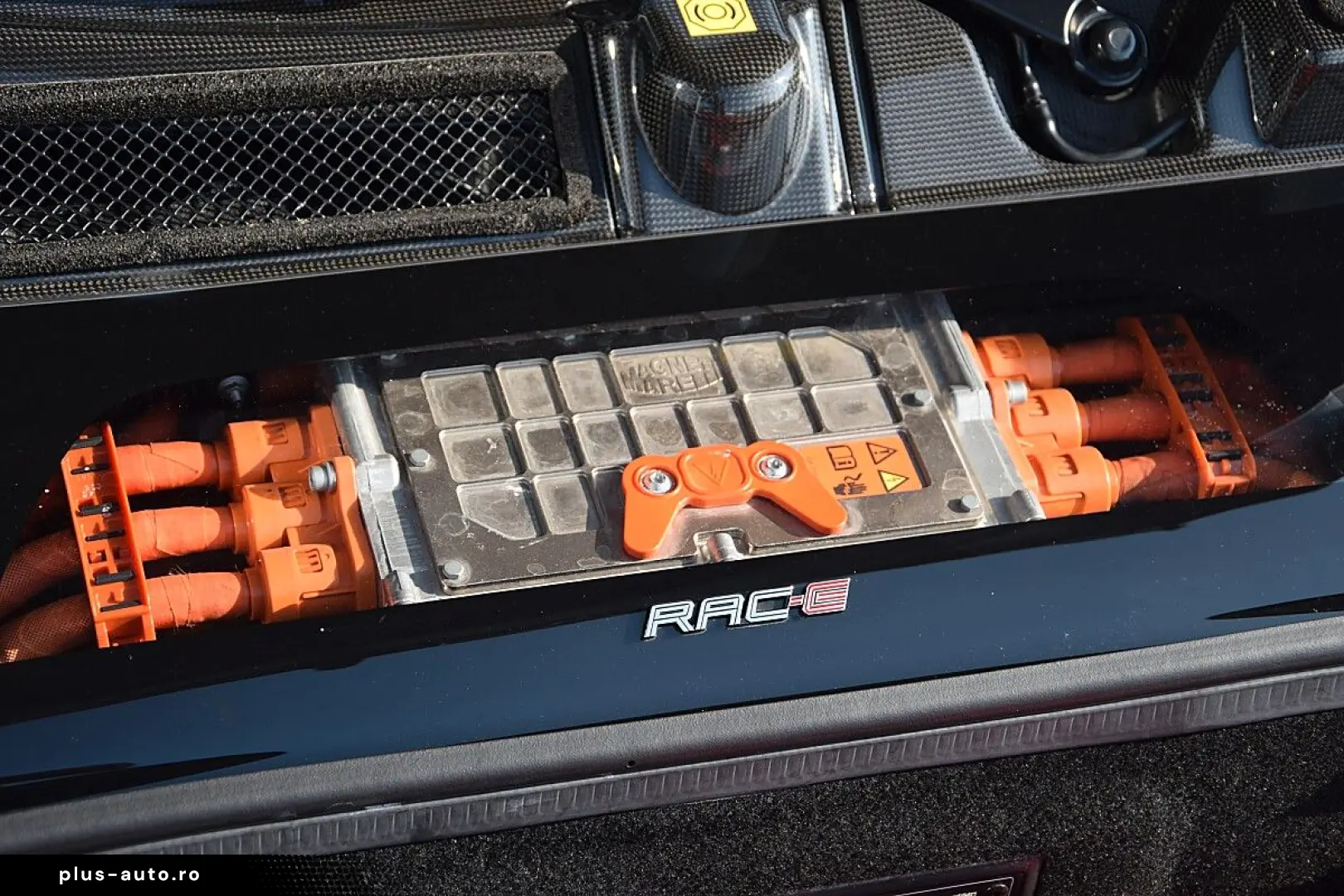 FERRARI SF90 Spider  Assetto Fiorano Full Carbon Raci...