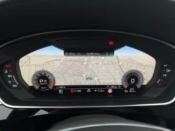 AUDI A8 55 TFSI quattro PANO STAHZG B&O HUD ASSIST