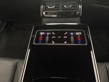 AUDI A8 55 TFSI quattro PANO STAHZG B&O HUD ASSIST