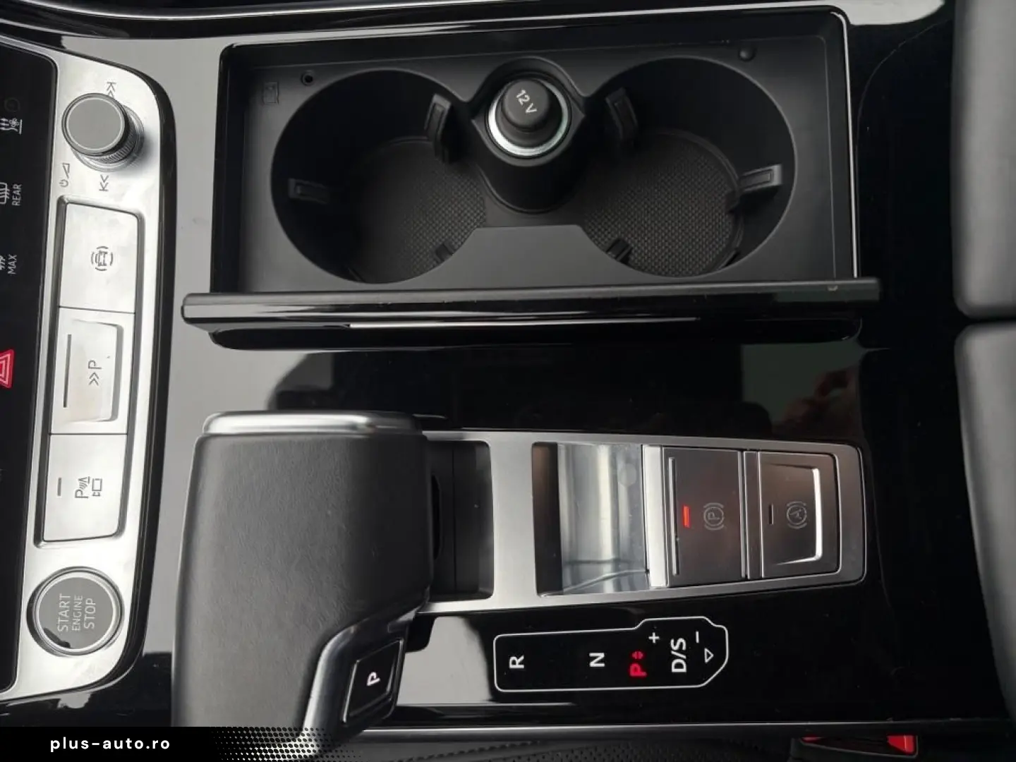 AUDI A8 55 TFSI quattro PANO STAHZG B&O HUD ASSIST