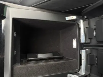 AUDI A8 55 TFSI quattro PANO STAHZG B&O HUD ASSIST