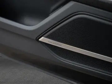 AUDI A8 50 TDI quattro Bang&Olufsen PANO Head-up 360