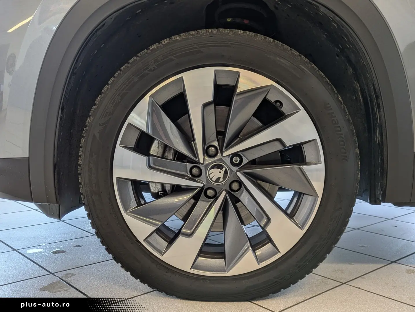 SKODA Kodiaq 2.0 4x4 Pano Matrix StHz AHK 19  5J-Gar.