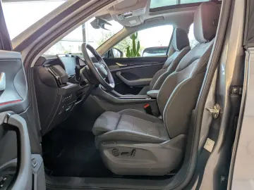 SKODA Kodiaq 2.0 4x4 Pano Matrix StHz AHK 19  5J-Gar.