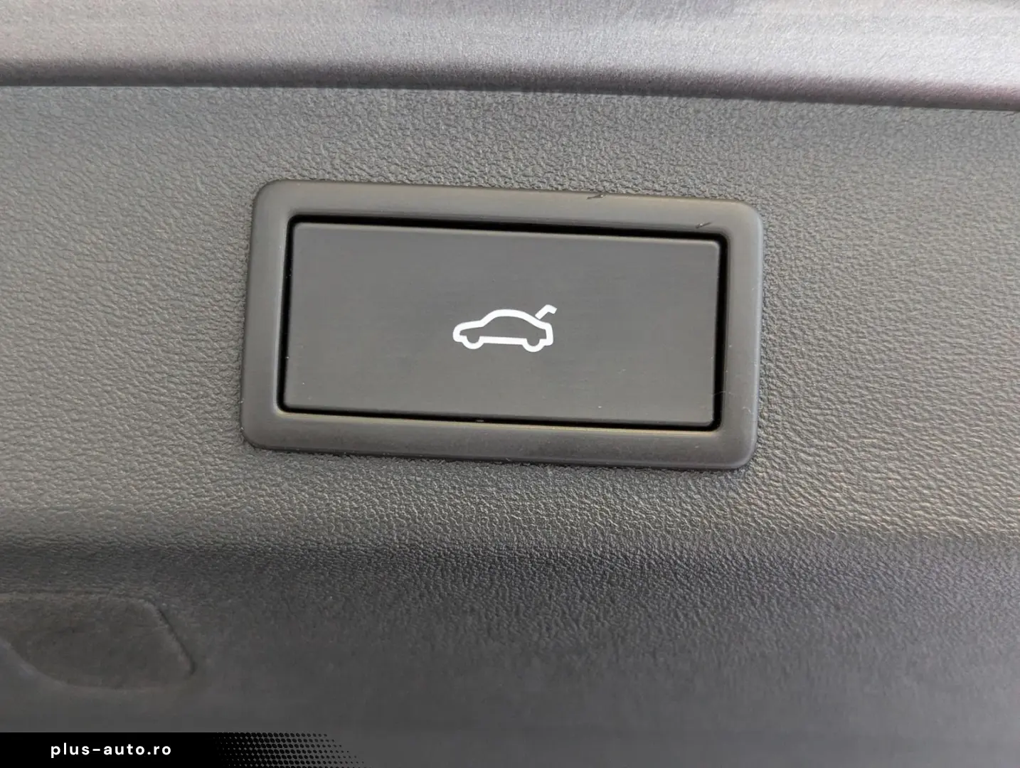 SKODA Kodiaq 2.0 4x4 Pano Matrix StHz AHK 19  5J-Gar.