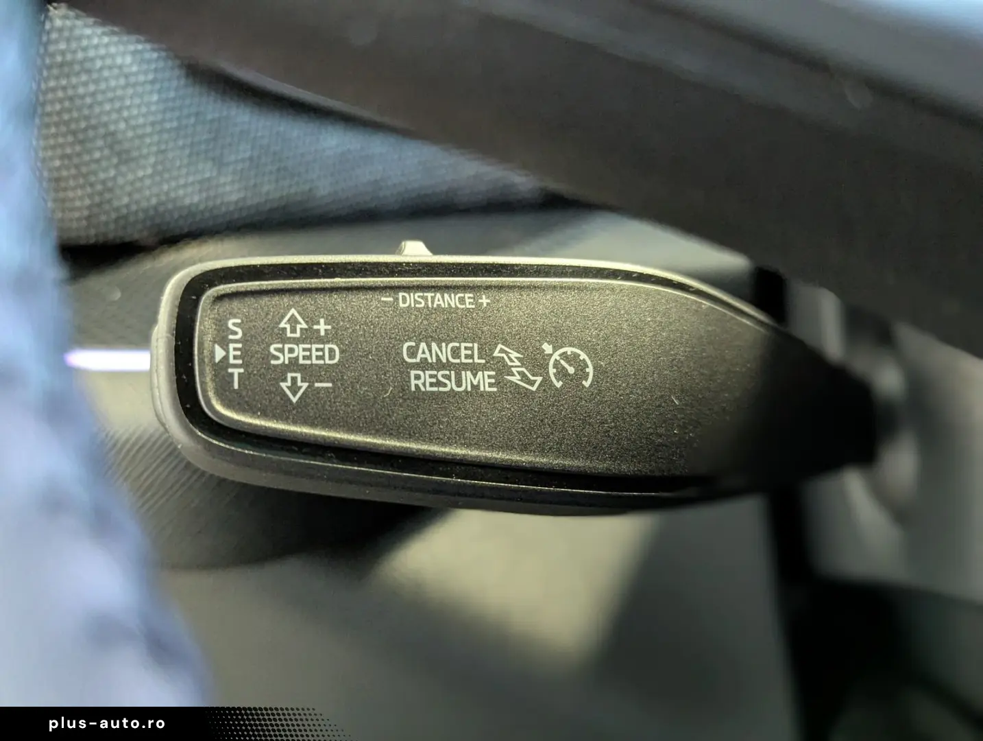 SKODA Kodiaq 2.0 4x4 Pano Matrix StHz AHK 19  5J-Gar.