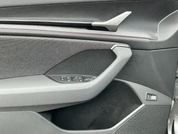 SKODA Kodiaq 2.0 TDI 4x4 SELECTION MATRIX PANO AHK-Vob