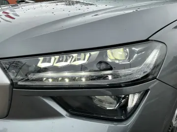 SKODA Kodiaq 2.0 TDI 4x4 SELECTION MATRIX PANO AHK-Vob