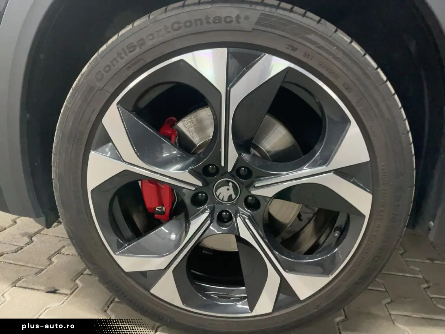 SKODA Kodiaq 2.0 TSI DSG 4x4 RS 360  ACC HUD PANO NAVI