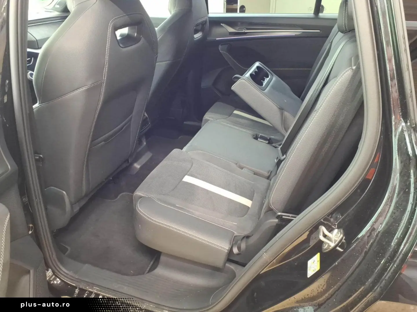 SKODA Kodiaq 2.0 TDI 4x4 DSG SPORTLINE 7-SITZER HUD MA