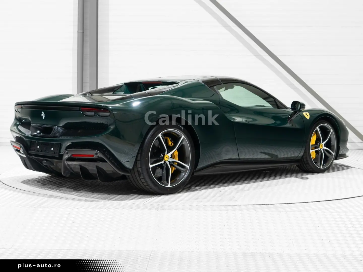 FERRARI 296 GTS -LIFT-VERDE BRITISH-VOLL-CARBON INT EXT-