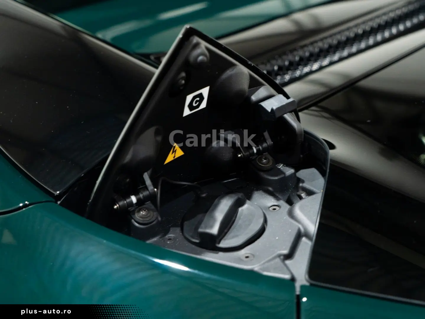 FERRARI 296 GTS -LIFT-VERDE BRITISH-VOLL-CARBON INT EXT-
