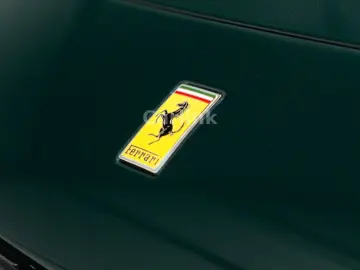 FERRARI 296 GTS -LIFT-VERDE BRITISH-VOLL-CARBON INT EXT-