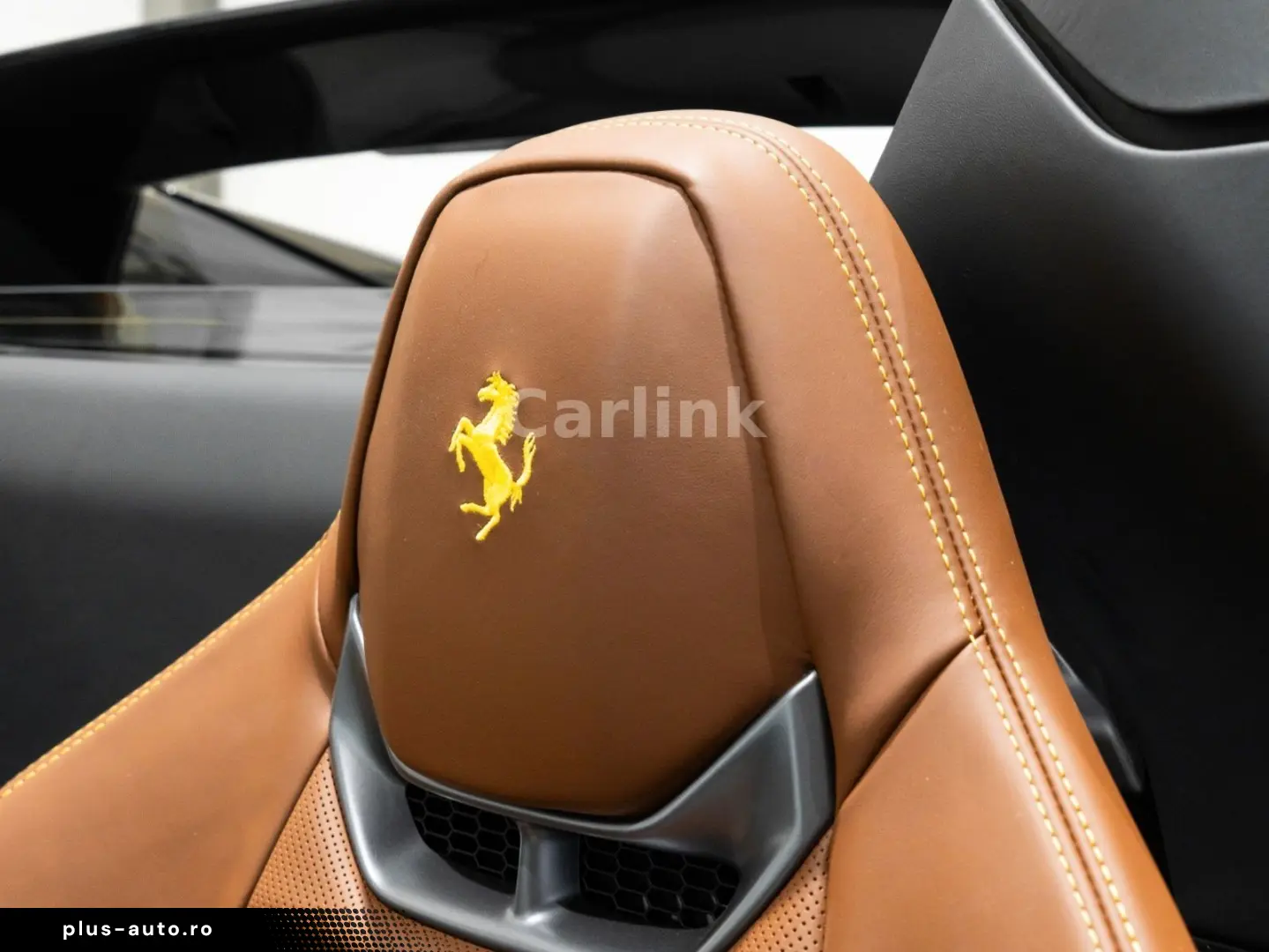 FERRARI 296 GTS -LIFT-VERDE BRITISH-VOLL-CARBON INT EXT-