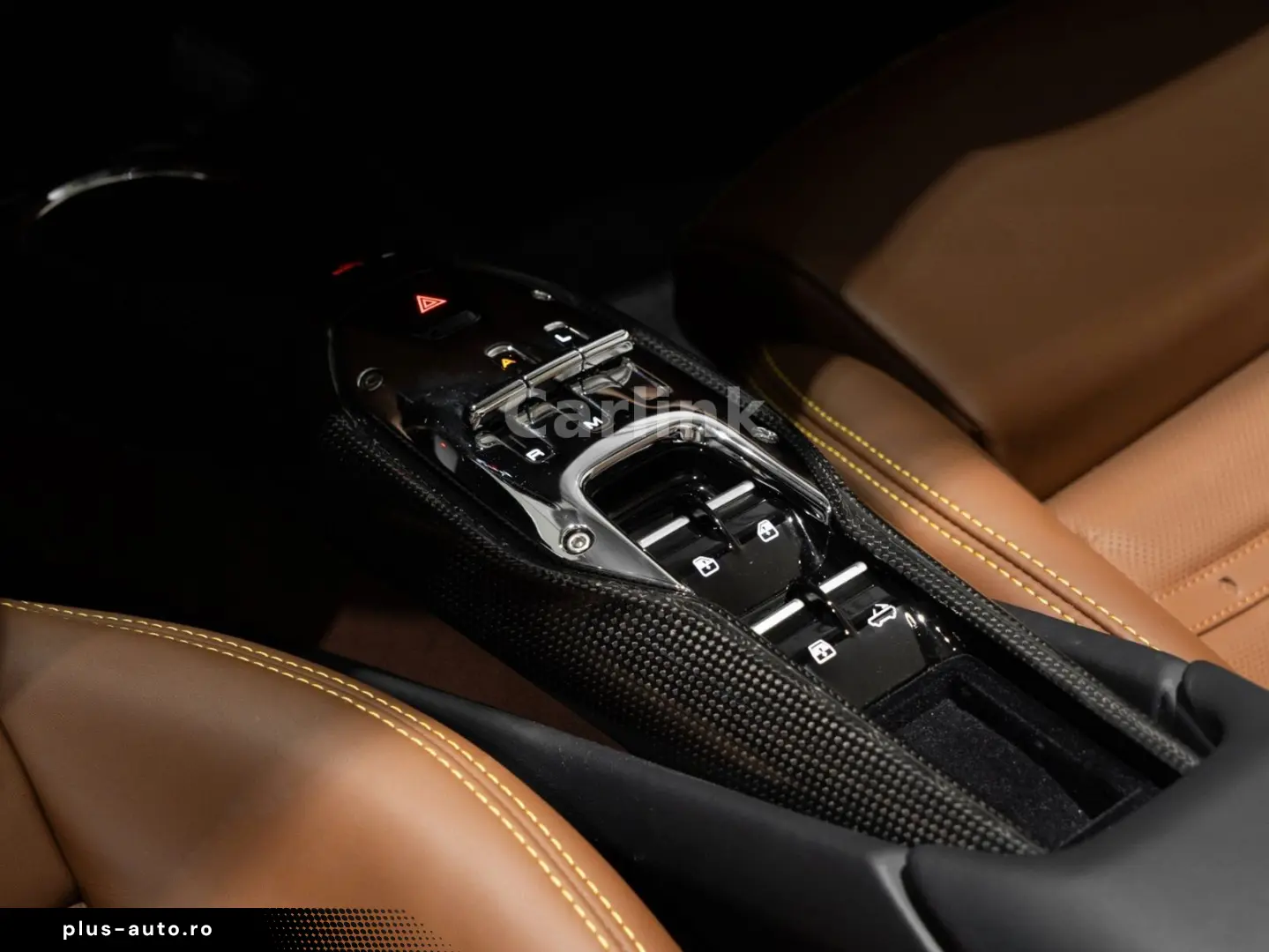 FERRARI 296 GTS -LIFT-VERDE BRITISH-VOLL-CARBON INT EXT-