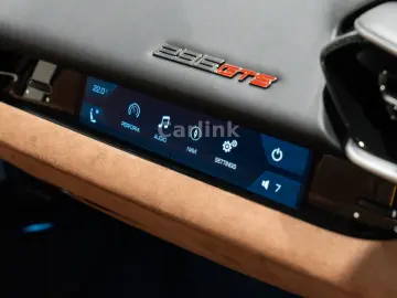 FERRARI 296 GTS -LIFT-VERDE BRITISH-VOLL-CARBON INT EXT-