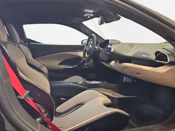 FERRARI 296 GTB LIFT CAMERA RACING SEATS