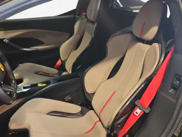 FERRARI 296 GTB LIFT CAMERA RACING SEATS