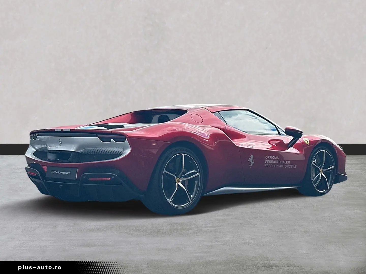 FERRARI 296 GTB 145.000€ an Optionals