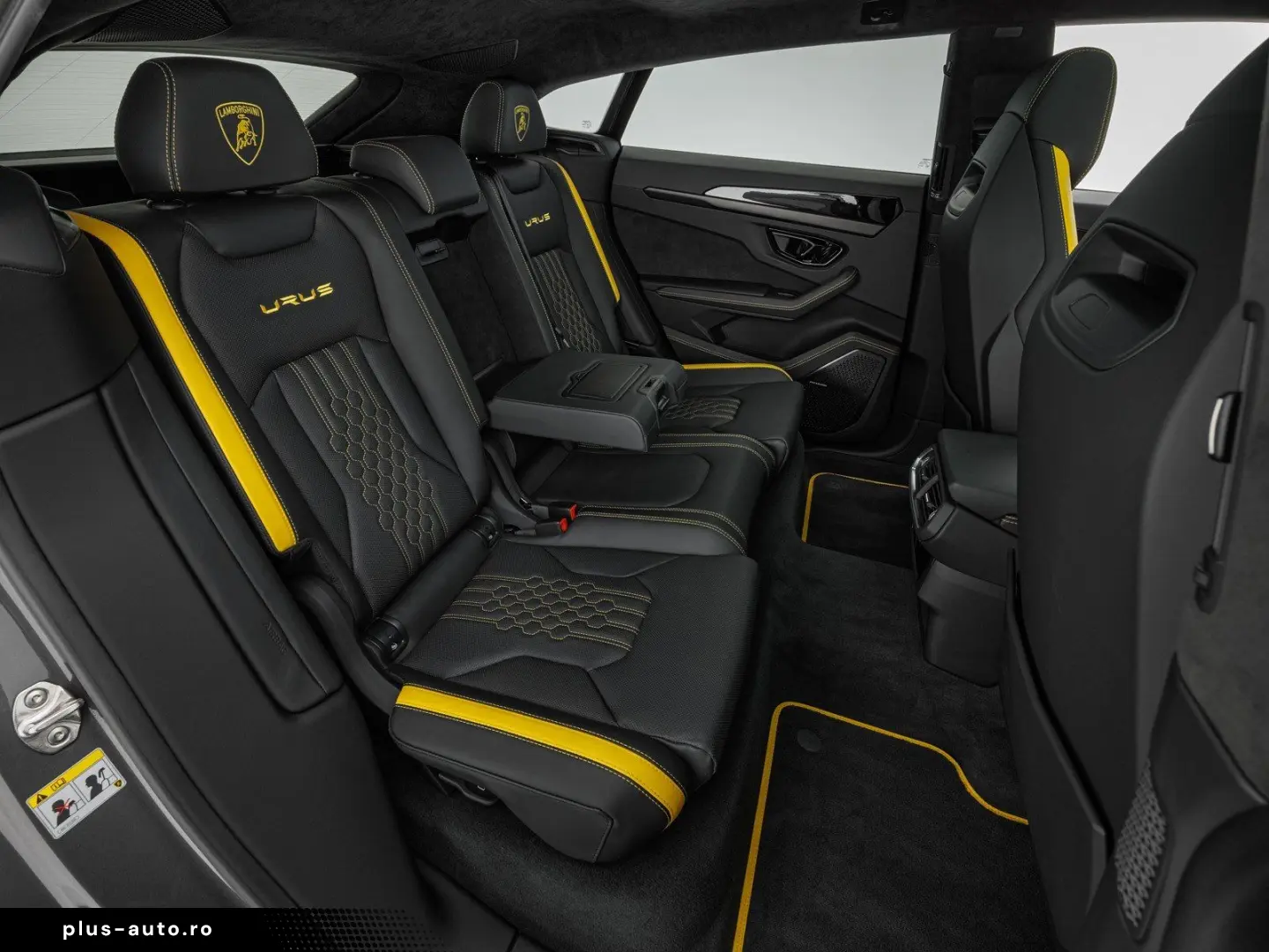 LAMBORGHINI Urus S