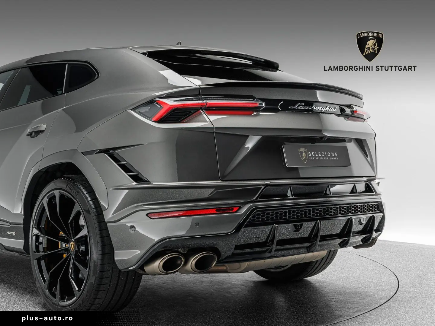 LAMBORGHINI Urus S