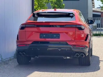 LAMBORGHINI Urus PERFORMANTE CARBON B&O MASSAGE PROD.2025