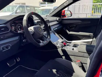 LAMBORGHINI Urus PERFORMANTE CARBON B&O MASSAGE PROD.2025