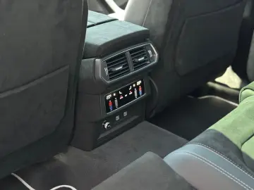 LAMBORGHINI Urus PERFORMANTE CARBON B&O MASSAGE PROD.2025