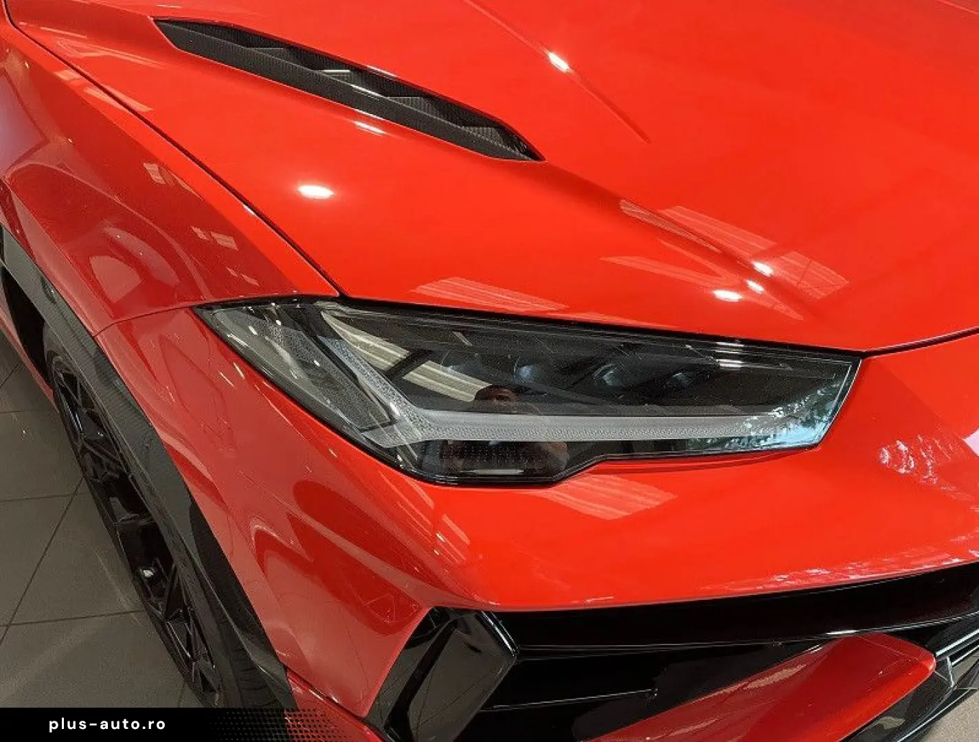 LAMBORGHINI Urus PERFORMANTE CARBON B&O MASSAGE PROD.2025