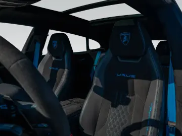 LAMBORGHINI Urus Performante   Panoramic Roof   Carbon Int.