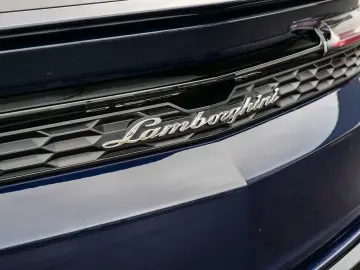 LAMBORGHINI Urus SE Blu Okeanos  Night VIsion