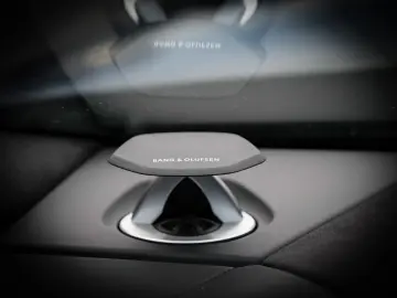 LAMBORGHINI Urus SE Blu Okeanos  Night VIsion