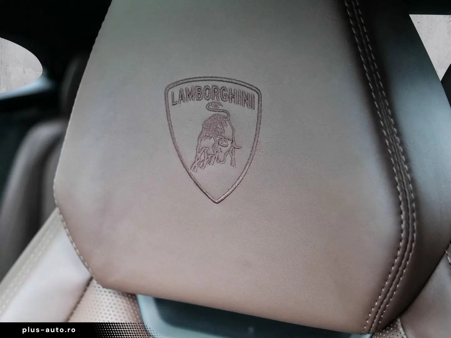 LAMBORGHINI Urus SE Blu Okeanos  Night VIsion