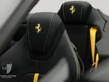 FERRARI Roma Spider Carbon-LED 360Kam Ventilation PPF