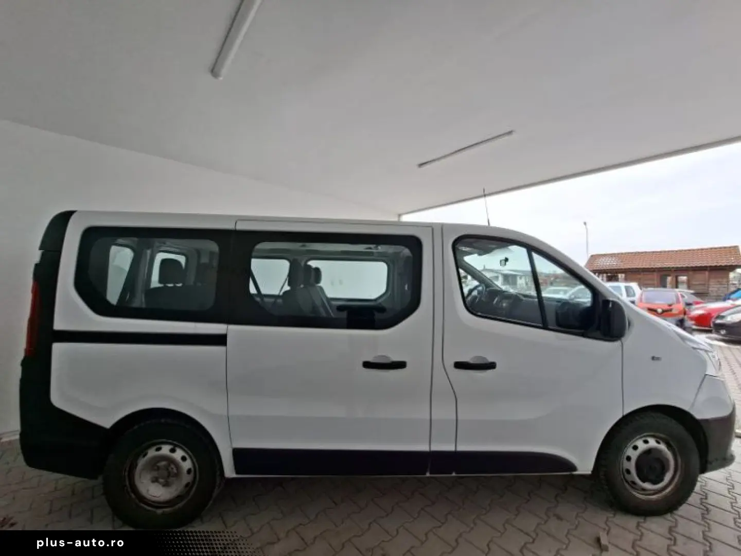 RENAULT TRAFIC 2.0 Blue dCi 120CP L1 Authentique