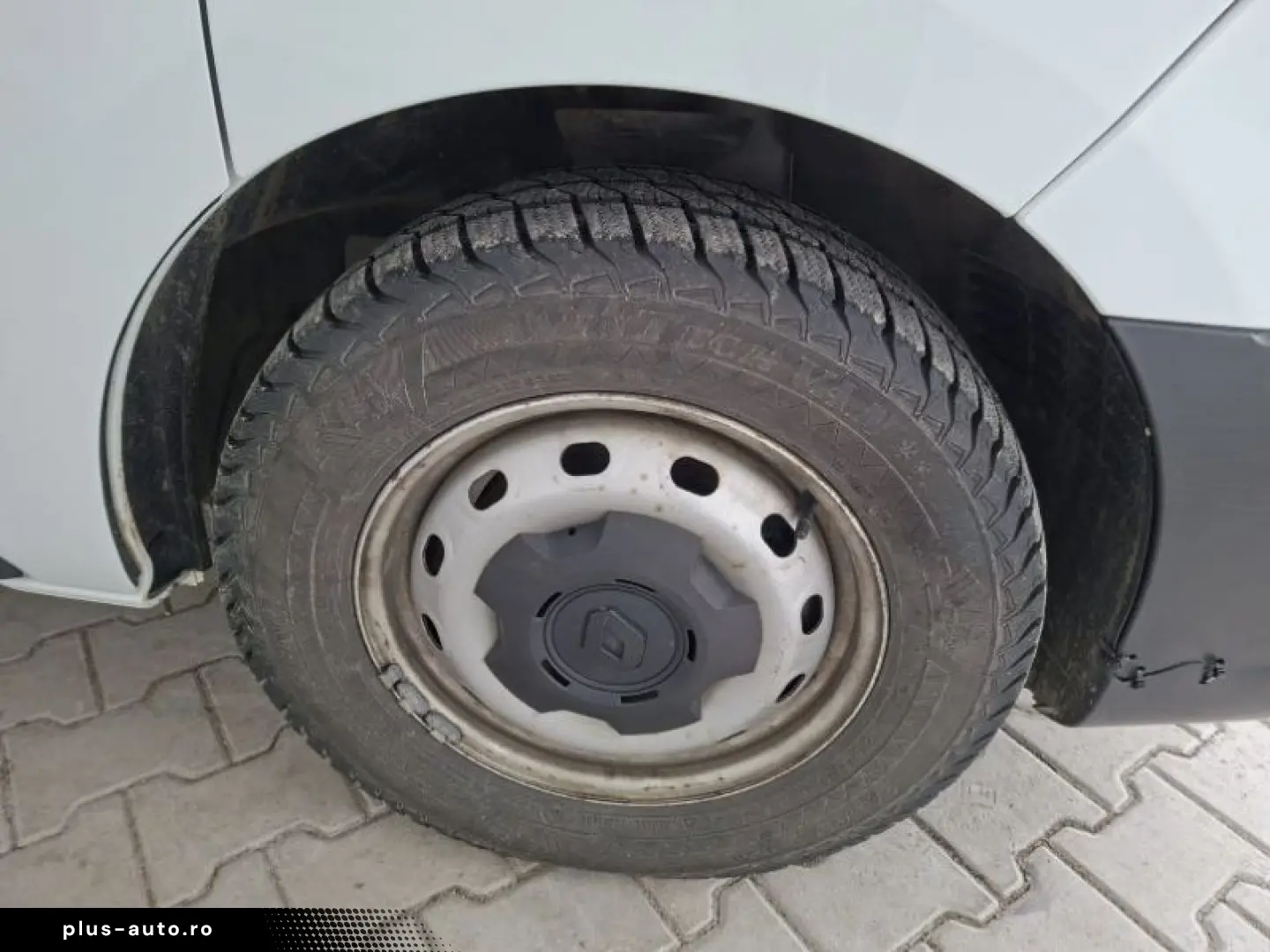 RENAULT TRAFIC 2.0 Blue dCi 120CP L1 Authentique