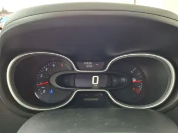 RENAULT TRAFIC 2.0 Blue dCi 120CP L1 Authentique