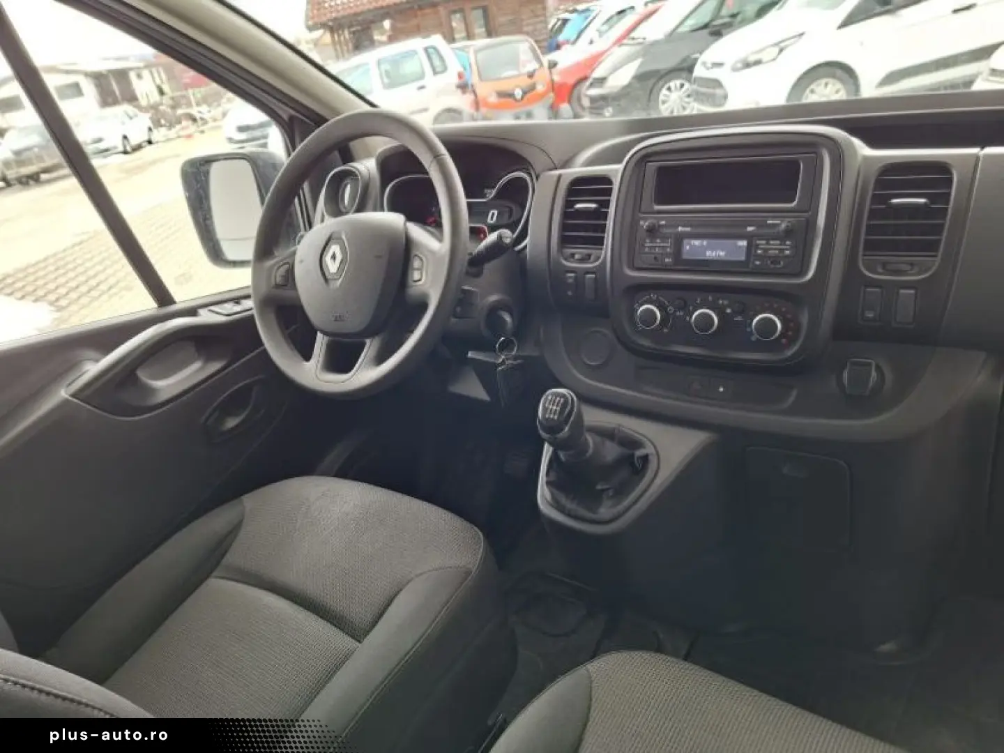 RENAULT TRAFIC 2.0 Blue dCi 120CP L1 Authentique