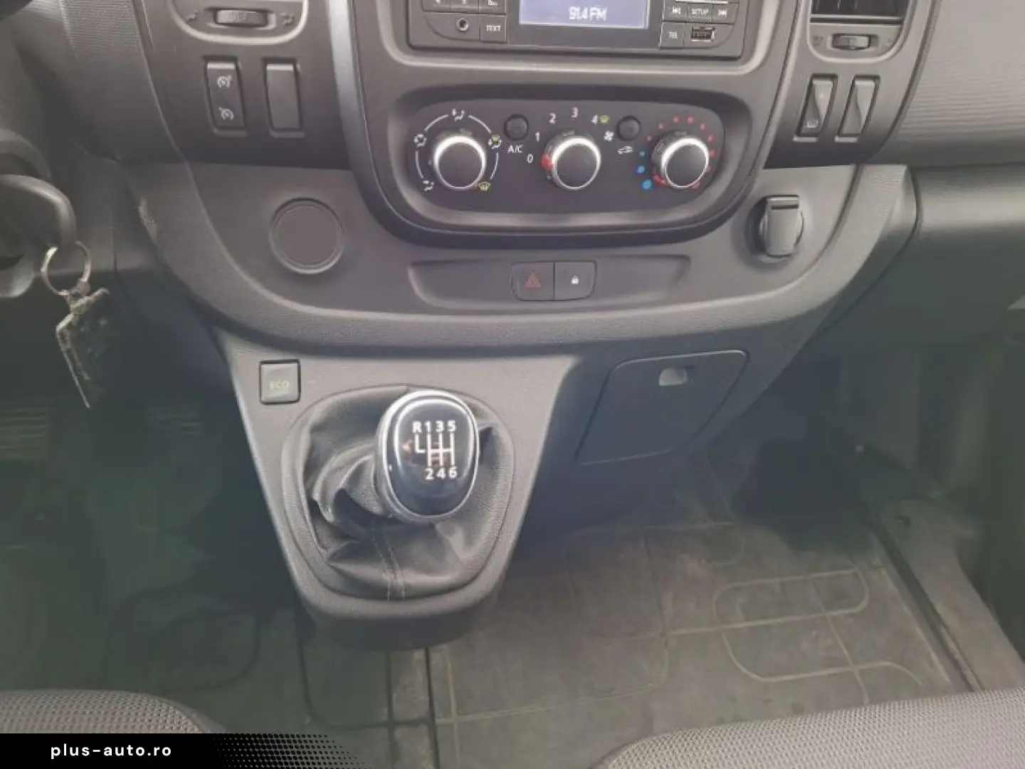 RENAULT TRAFIC 2.0 Blue dCi 120CP L1 Authentique