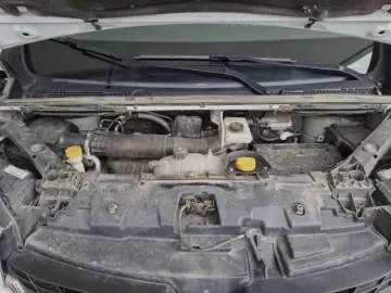 RENAULT TRAFIC 2.0 Blue dCi 120CP L1 Authentique