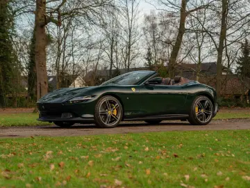 FERRARI Roma Spider 3.9 V8   Verde British   Pass. displ
