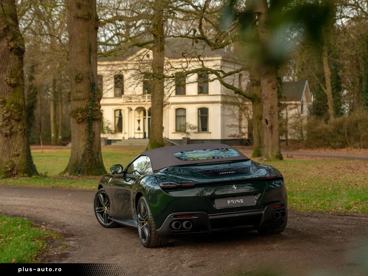 FERRARI Roma Spider 3.9 V8   Verde British   Pass. displ