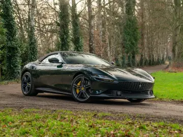 FERRARI Roma Spider 3.9 V8   Verde British   Pass. displ