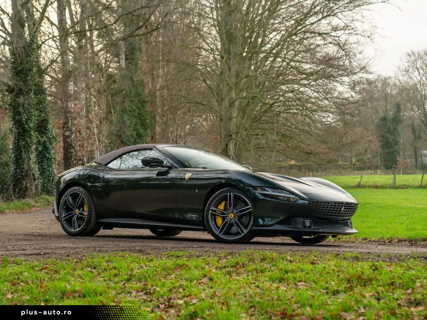 FERRARI Roma Spider 3.9 V8   Verde British   Pass. displ