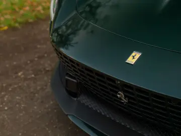 FERRARI Roma Spider 3.9 V8   Verde British   Pass. displ