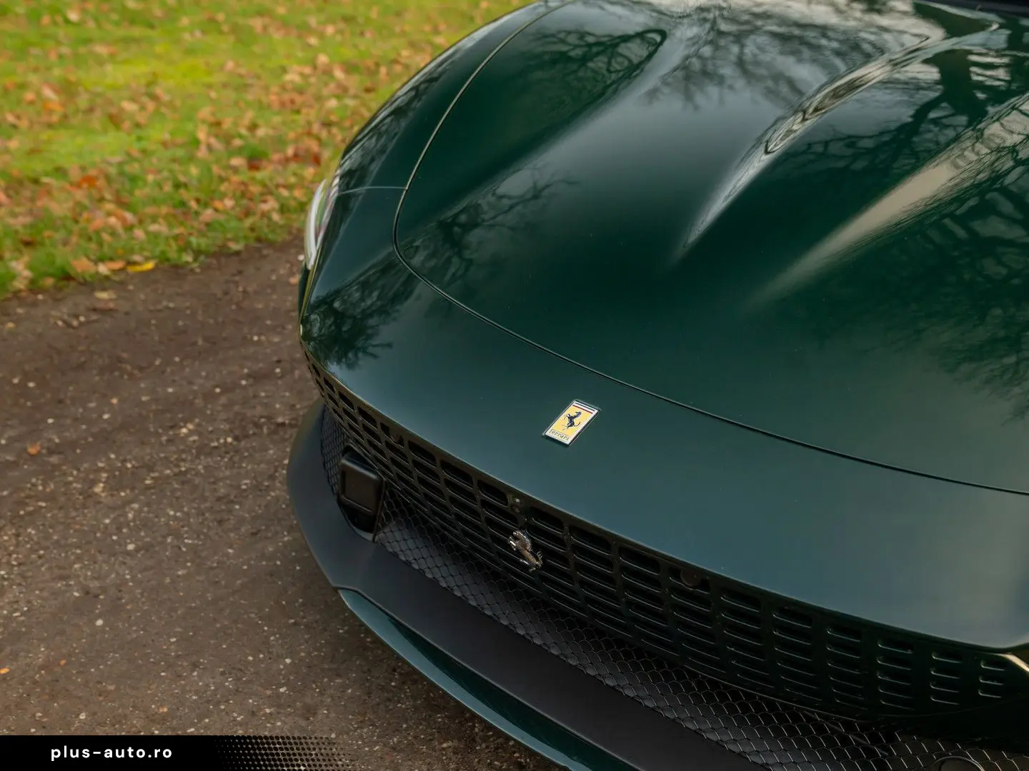 FERRARI Roma Spider 3.9 V8   Verde British   Pass. displ