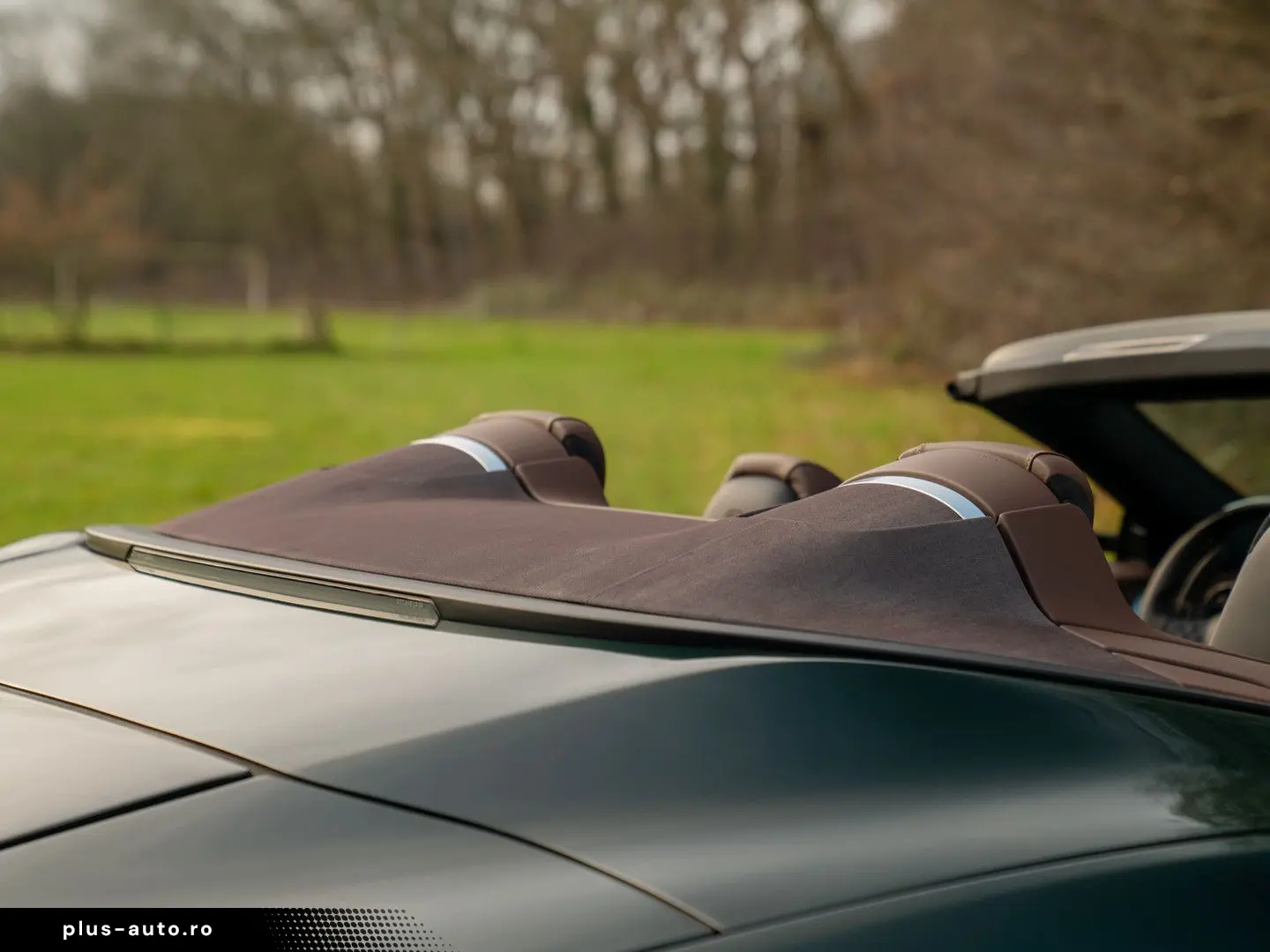 FERRARI Roma Spider 3.9 V8   Verde British   Pass. displ