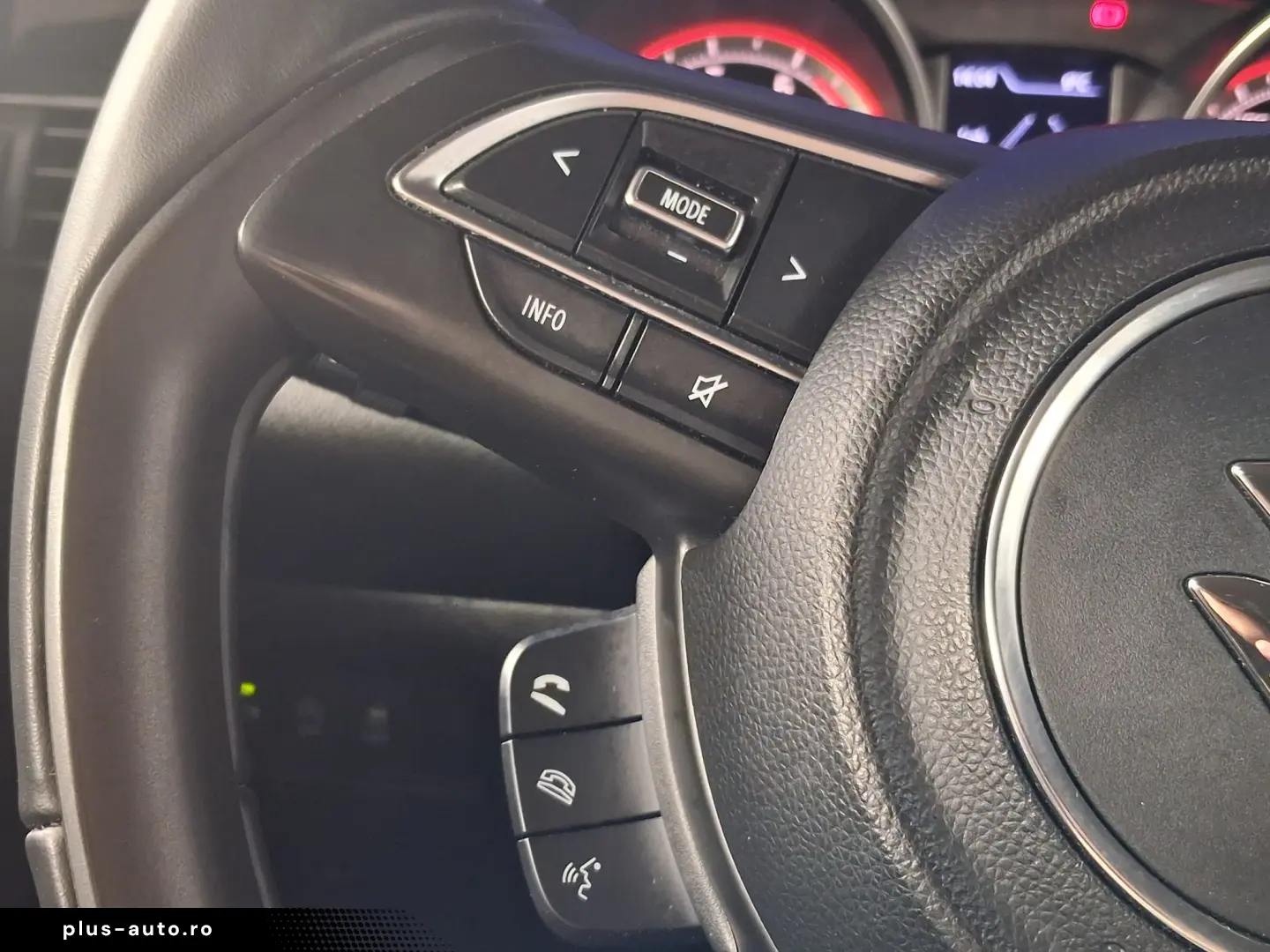 SUZUKI SWIFT PASSION 1.2 HYBRID 83 CP 2020